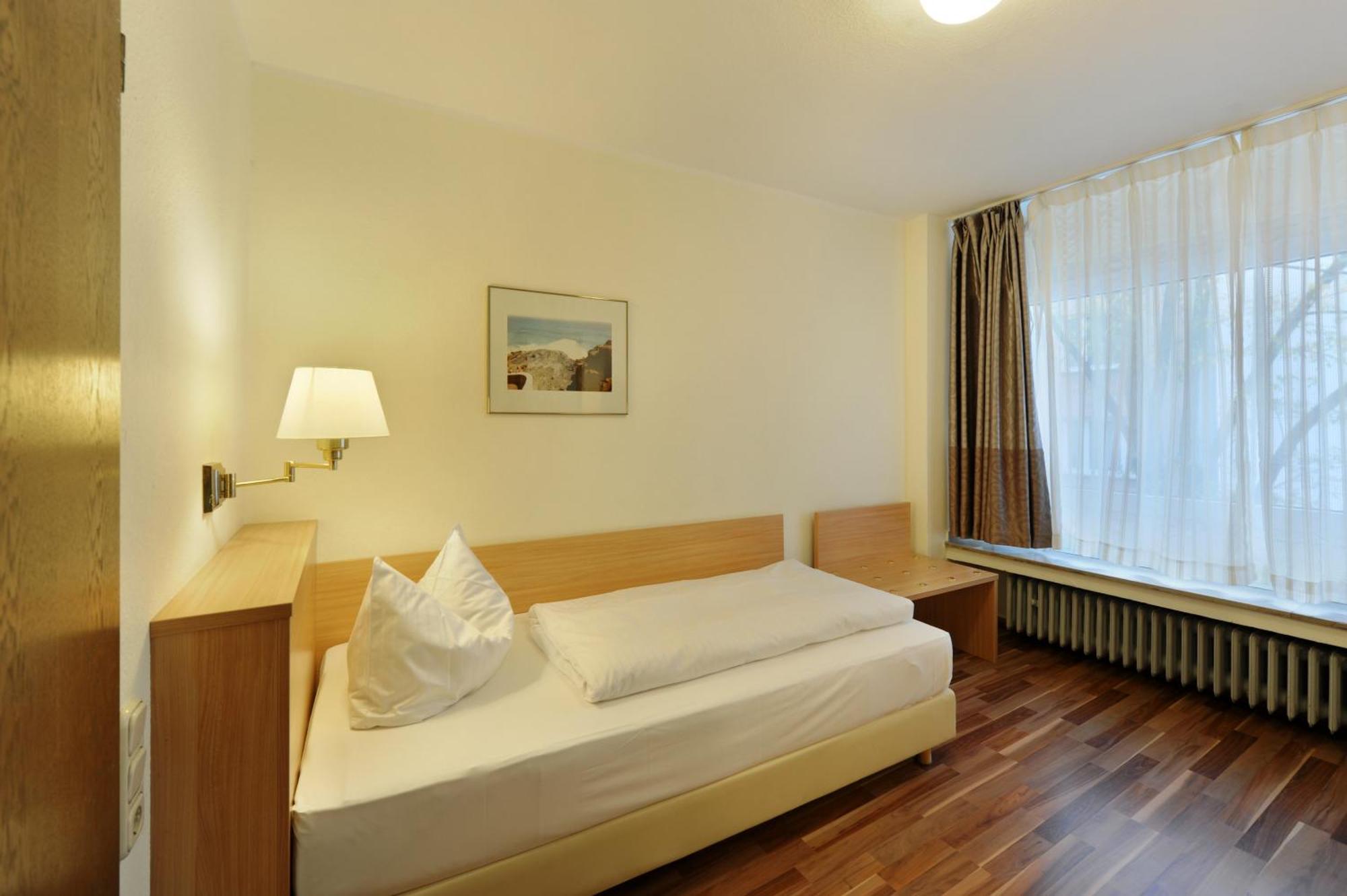 Bellevue 3* Düsseldorf